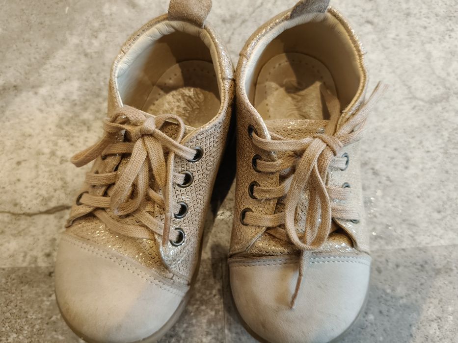 Buty emel rozmiar 22