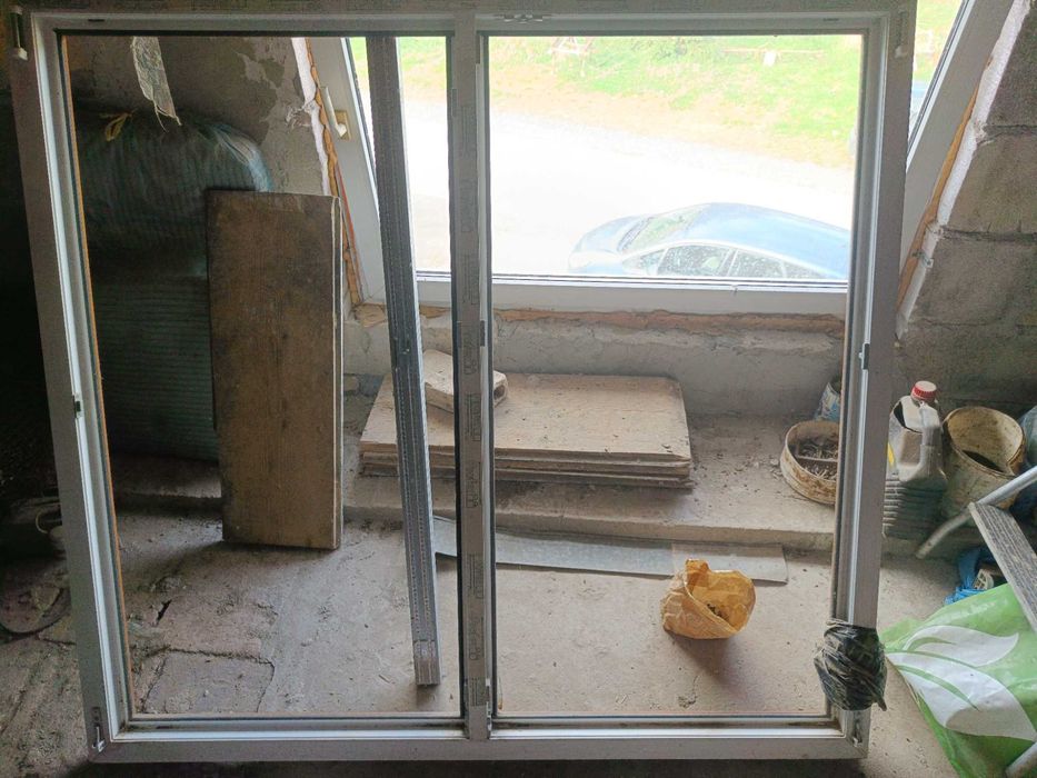 Okno dwuskrzydłowe 150x140 złoty dąb