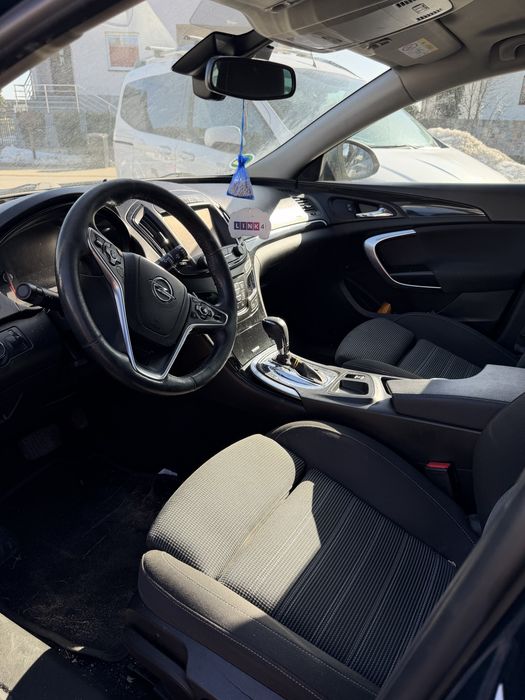 Opel insignia 2.0 cdti  uszkodzony silnik