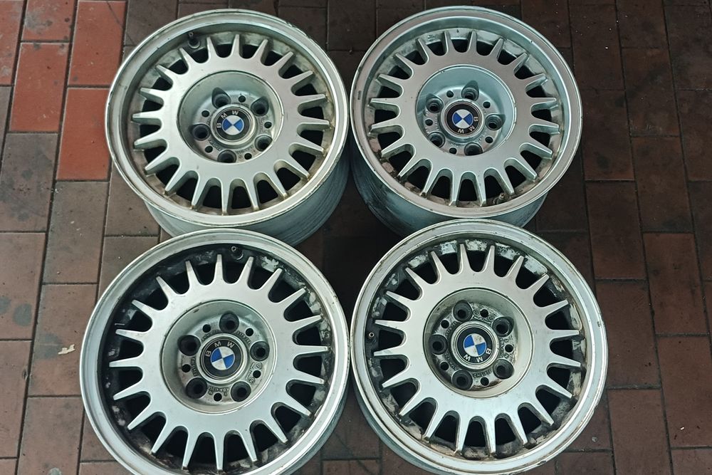Jantes 15 BMW 5x120 Bottle Cap Style 2