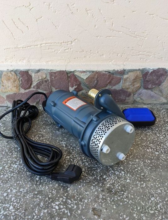 Насос фекальний дренажний для поливу і відкачування