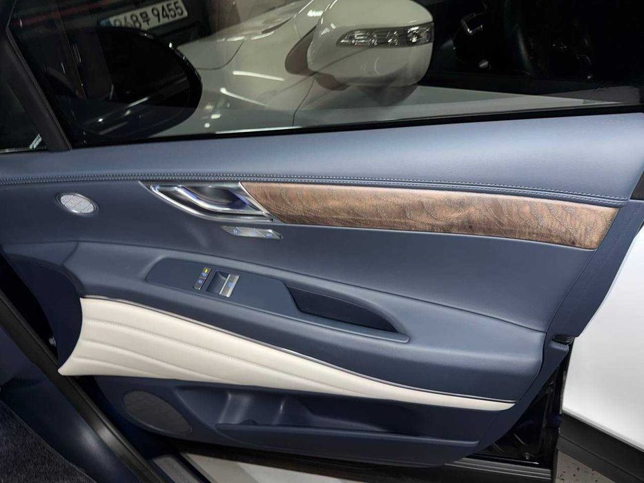 Genesis GV80 2023 3.5T AWD