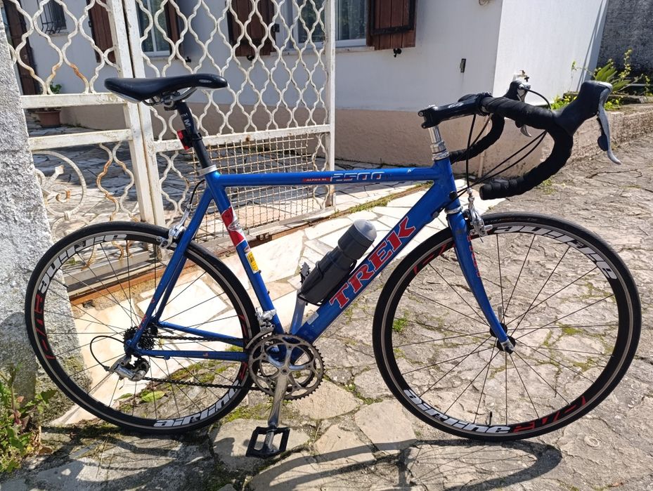 Bicicleta de Estrada Clássica – Trek 2500 Alpha SL