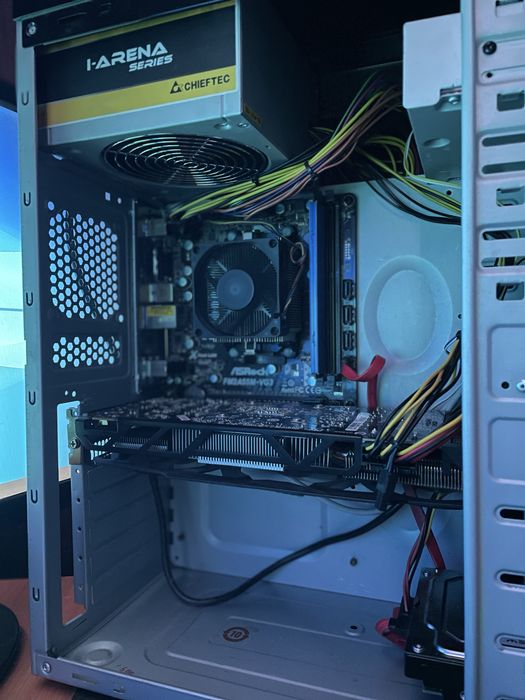 R9 270X 2GB/4 Ядра/8GB DDR3/1TB HDD Игровой ПК