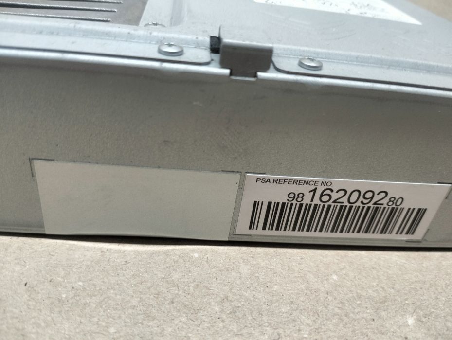 Citroen C3 III radio tuner