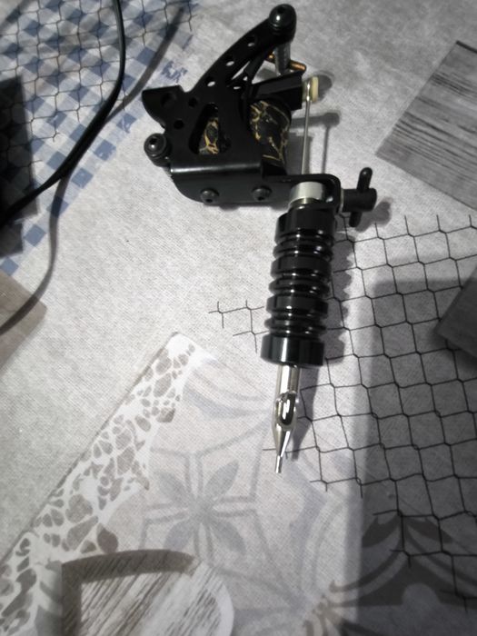 Máquina de tattoo, com calibrador