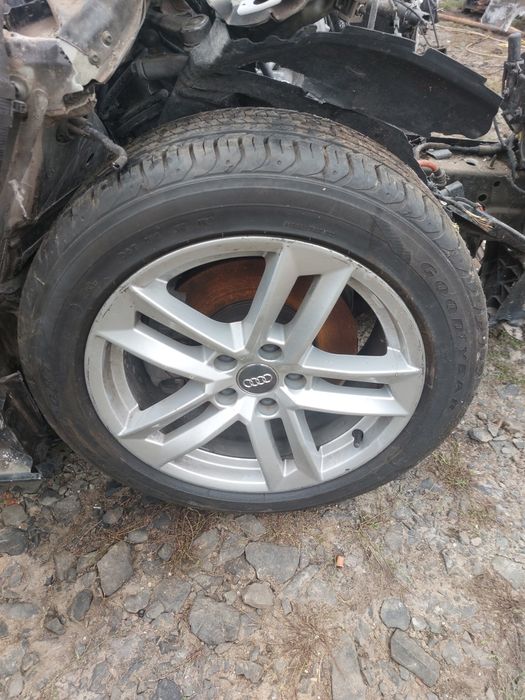 Ручка дверей накладка ручки audi a4 b9 розборка шрот запчастини