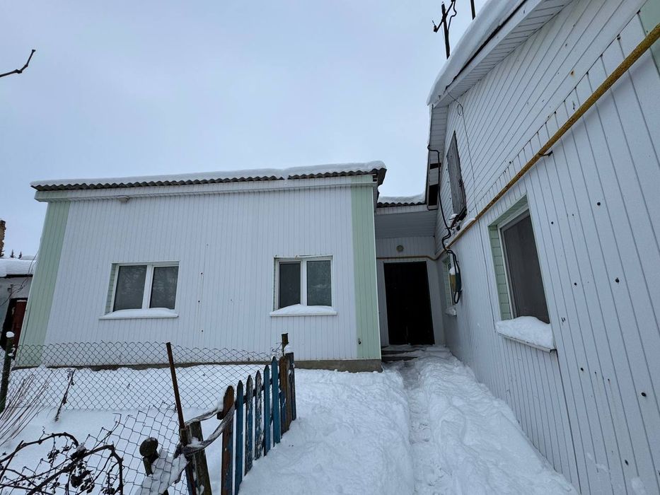 Частина будинку в Здолбунові