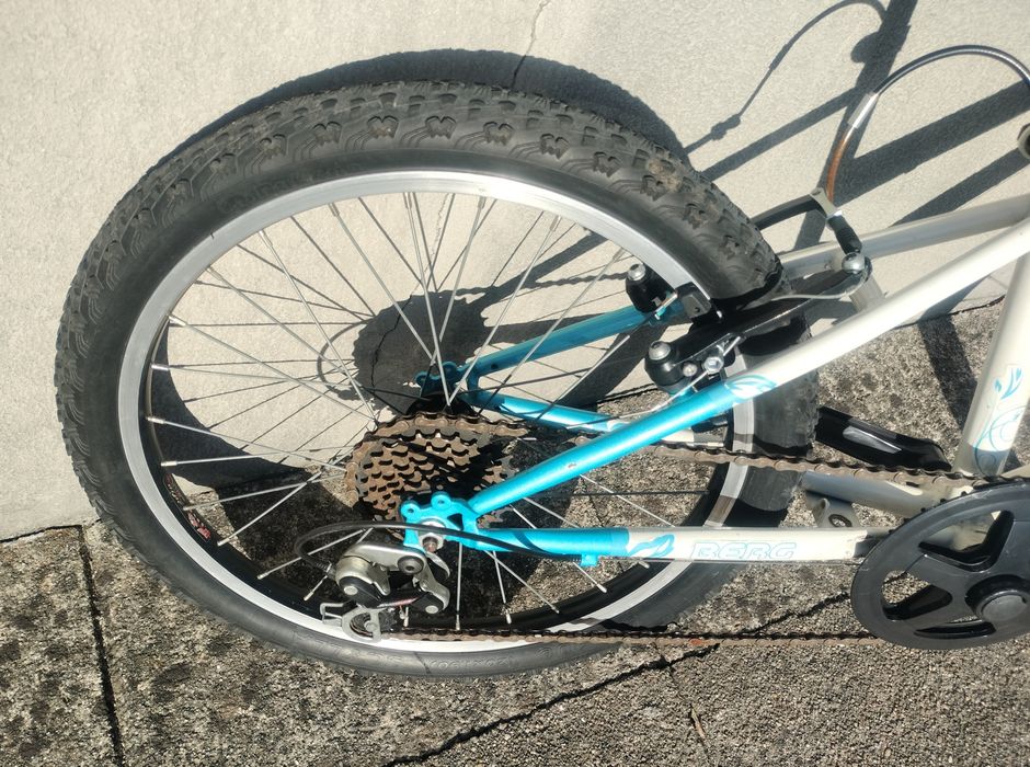 Bicicleta roda 20 e 6 velocidades