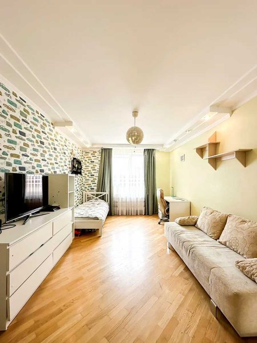 ЖК У-квартал. Продаж 2к квартири з ремонтом. Без %.