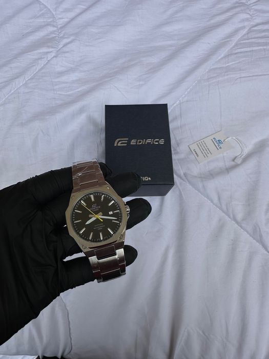 Casio Edifice EFR-S108D czarny