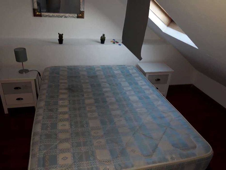 T-3 Equipado/mobilado+ PÁTIO. Centro Lisboa. Oportunidade: Só renda + caução.