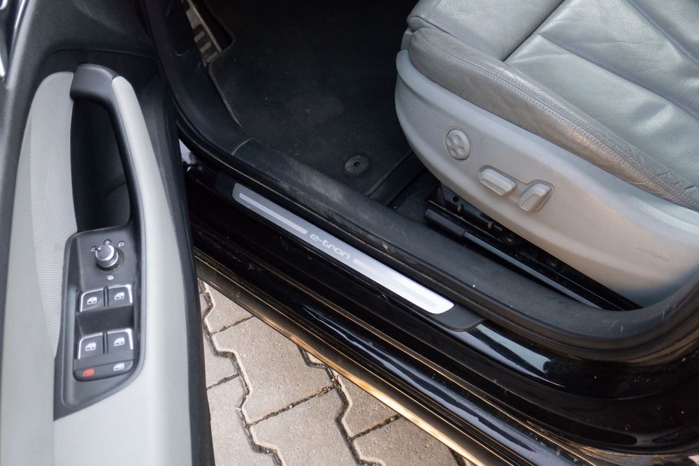 Audi A3 E-tron Sportback Hybrid Ауді А3 Етрон Електро