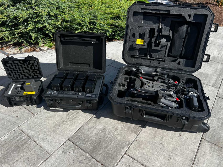 DJI Matrice 300 RTK + LiDAR Zenmuse L1 + BS60 | Jak nowy | Pełny zestaw F-VAT