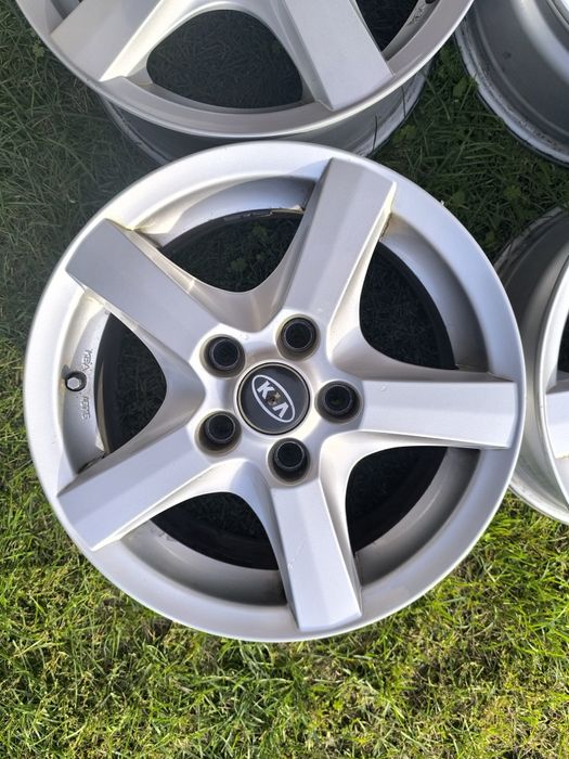 Alufelgi 15" 5x114.3 IGŁA