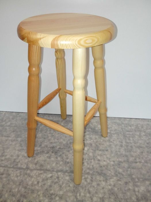 Taboret drewniany sosnowy 60 cm Półbarowy PRODUCENT MEBLI