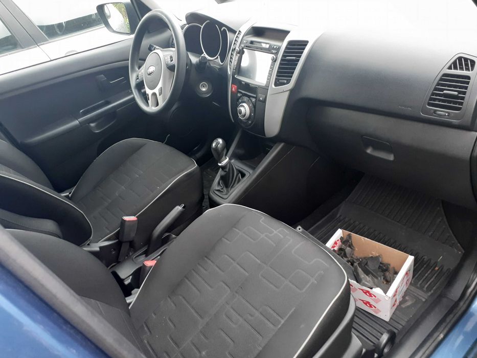 KIA VENGA 1,6CRDI 2013 Rok