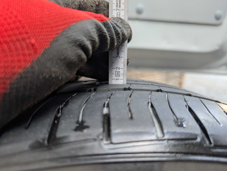 1x Opona FALKEN ZIEX ZE914B 225/40 R18