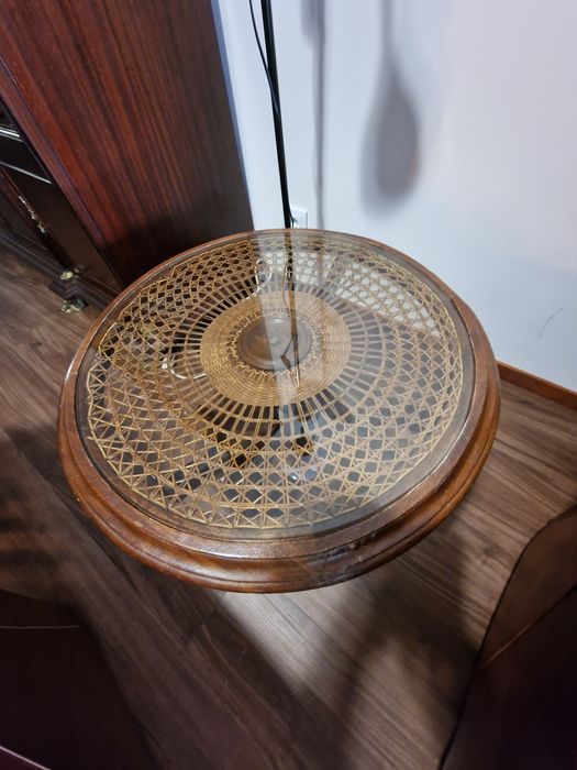 Mesa de Apoio em Madeira e Vidro