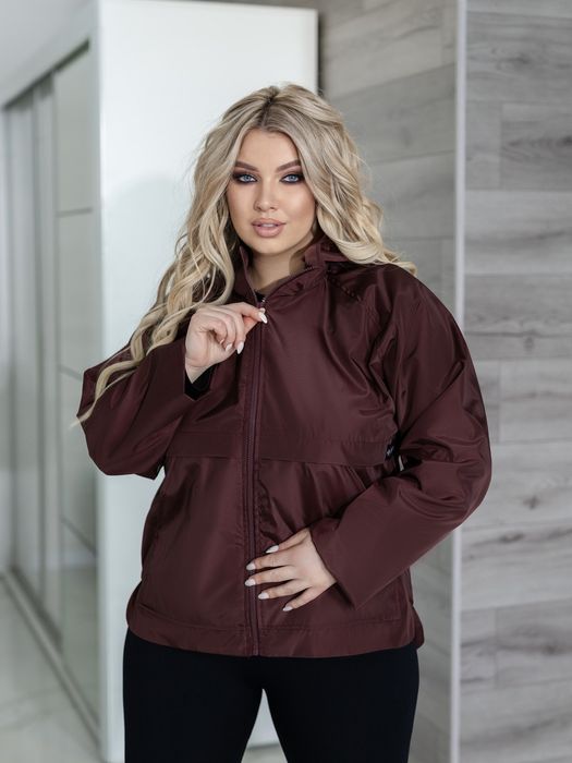 Вітровка жіноча на підкладці з капюшоном на блискавці