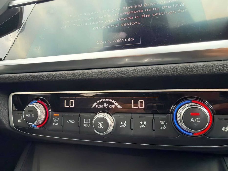 Audi Q3      2019