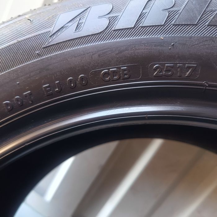 Jedna nowa opona Bridgestone dueller HP Sport 225/55 r18