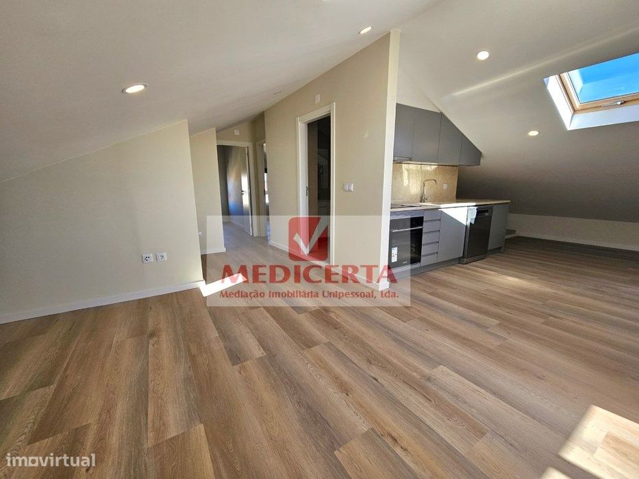 Casal de Cambra T2 Totalmente remodelado