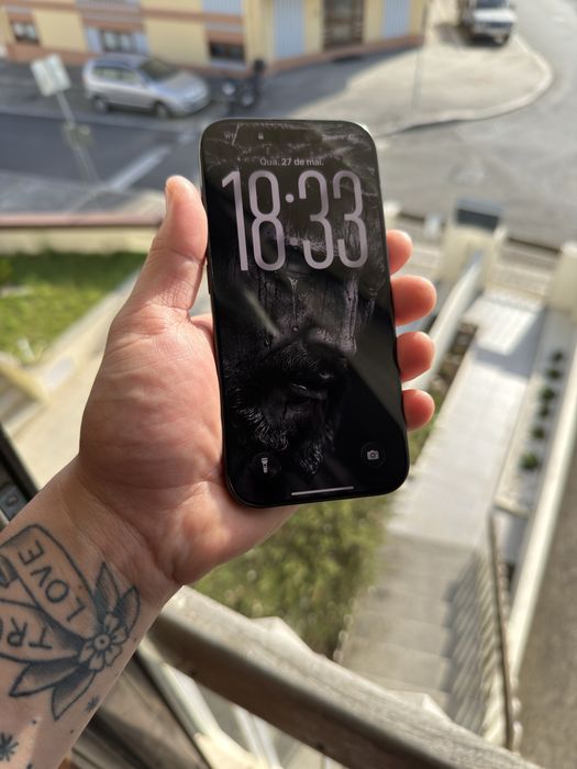 Telemovel iphone 16 pro