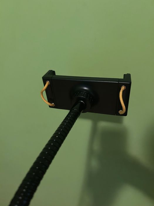 Lamicall tablet floor stand