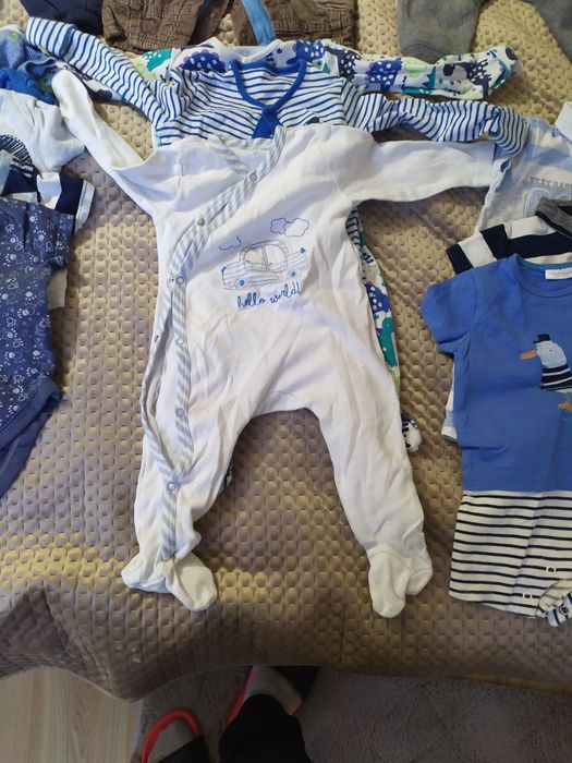 Paczka rzeczy dla chłopca 6-9 miesięcy