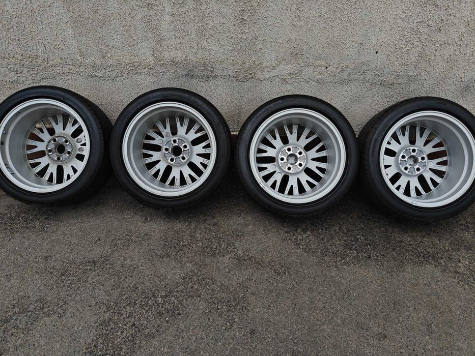 Диски 1-2-3шт  R18 на Toyota 8J 5×114,3 ET50 DIA60,1 чудовий стан