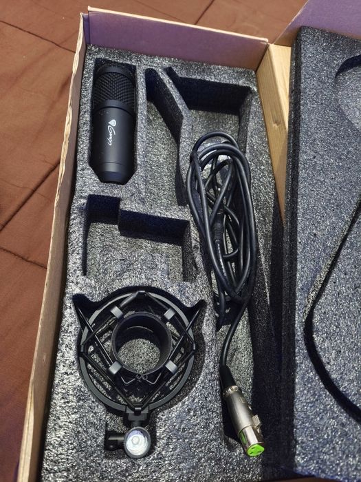 Microfone condensador genesis