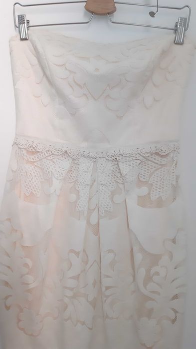 Vestido creme Oky-Coky