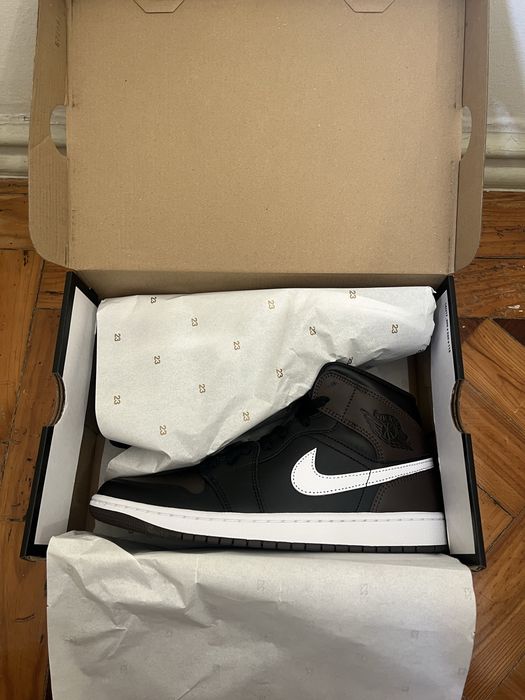 Air Jordan 1 Mid
