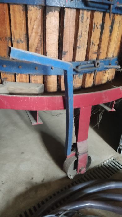 Prensa para vinificação