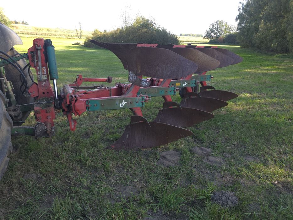 Pług kverneland ES95
