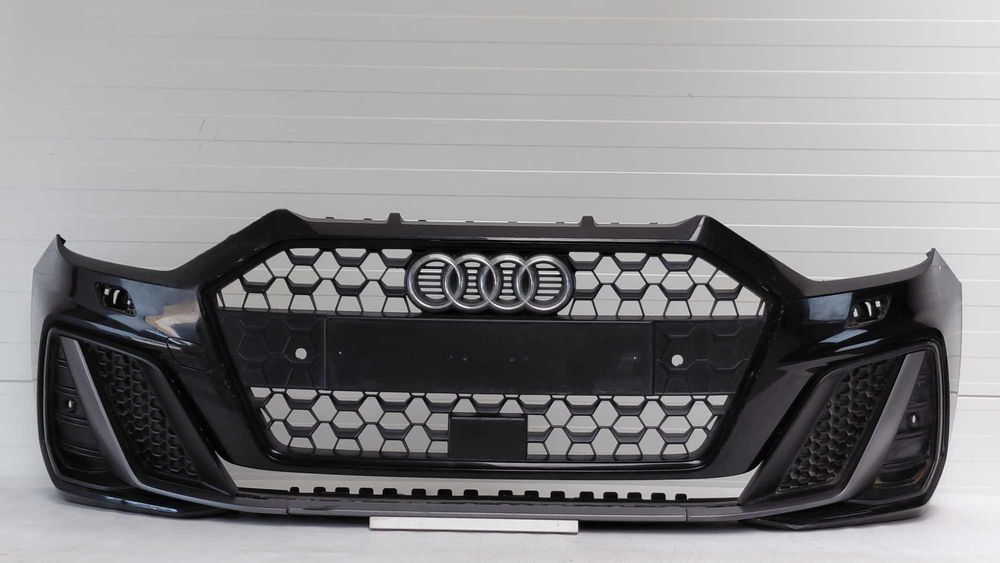 Audi A1 82A 18r- s-line zderzak przod 82A807437FG