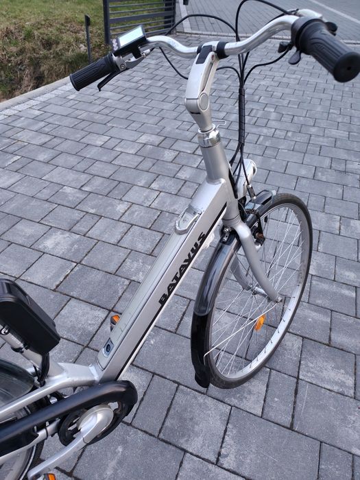 Rower Elektryczny Manetka Batavus