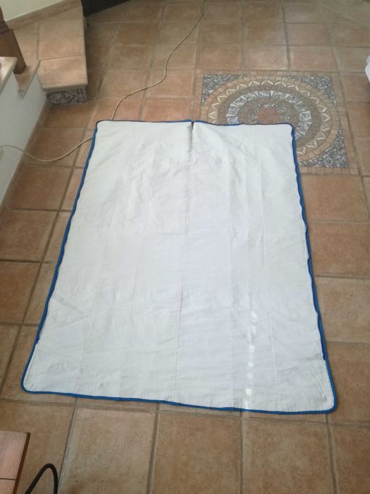 Saco cama para campismo ou praia . 1,75 cm x 65 cm (fechado)