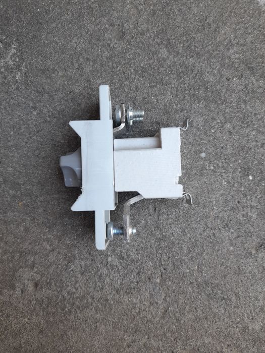 Держатель предохранителей