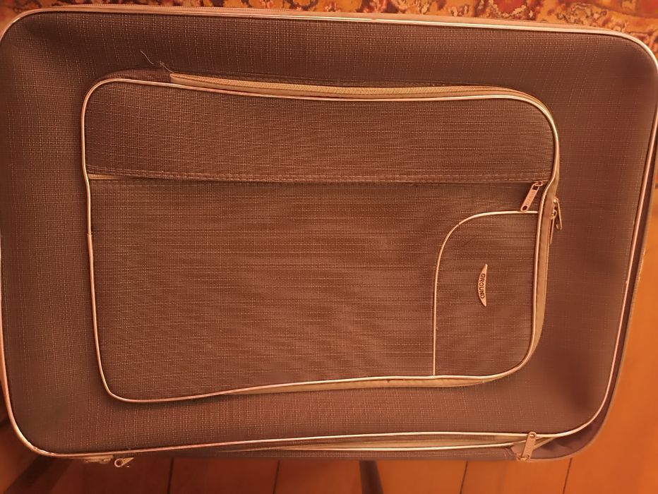 Валіза на обмін.