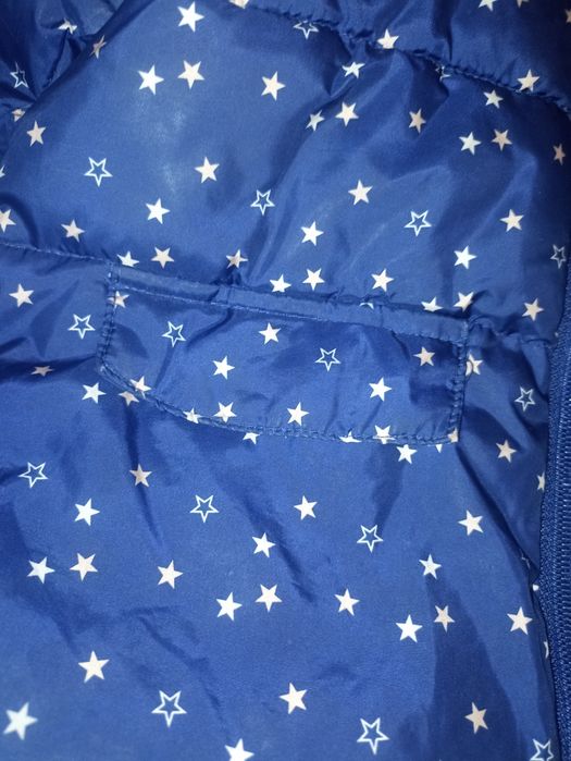 Продам демісезону курточку на дівчинку