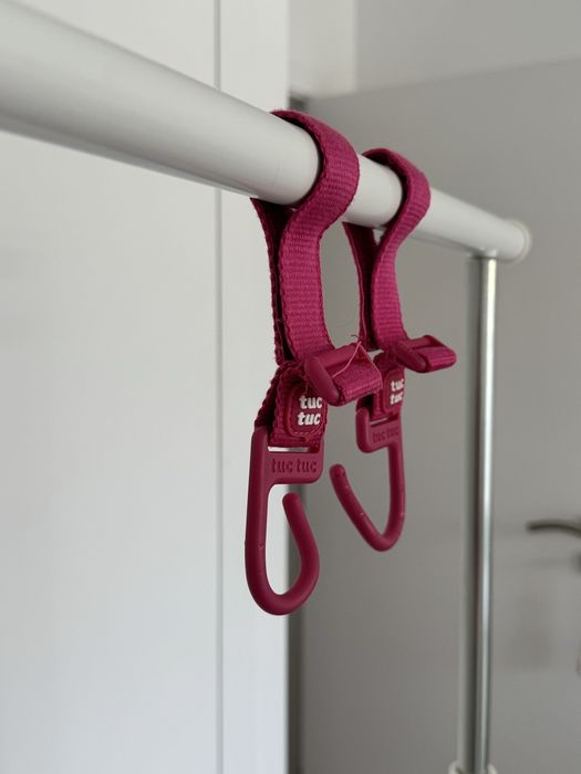 [ €4,00 ] Suporte Mochilas p/ Carrinho • Rosa • Tuc Tuc