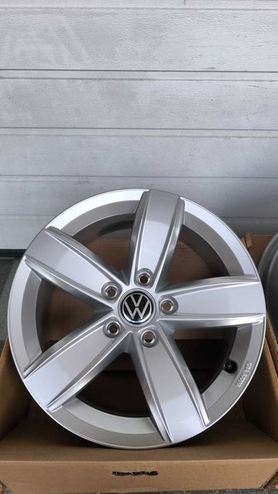 Felgi aluminiowe 16" Vw Tiguan I Sharan Audi Seat 5x112 Et33 ( OL774F)