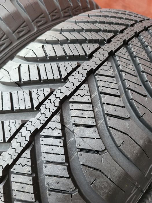 195/65/15 R15 GoodYear Vector 4Seasons 4шт ціна за 1шт шини