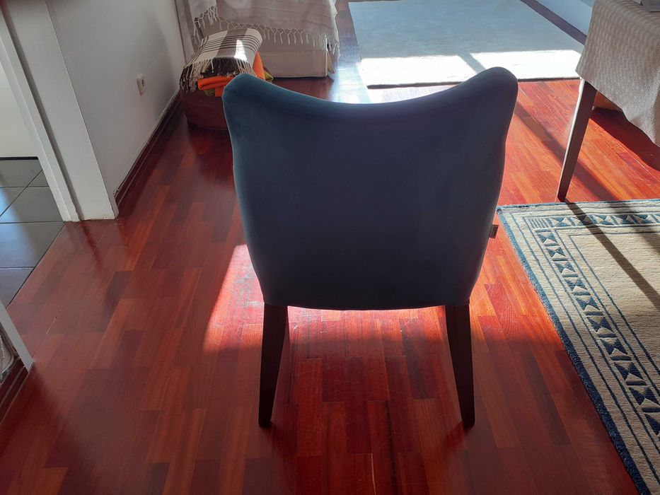 Cadeiras Kare Design