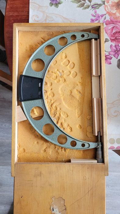 Mikrometr zewnętrzny MMZb 275÷300   0,01