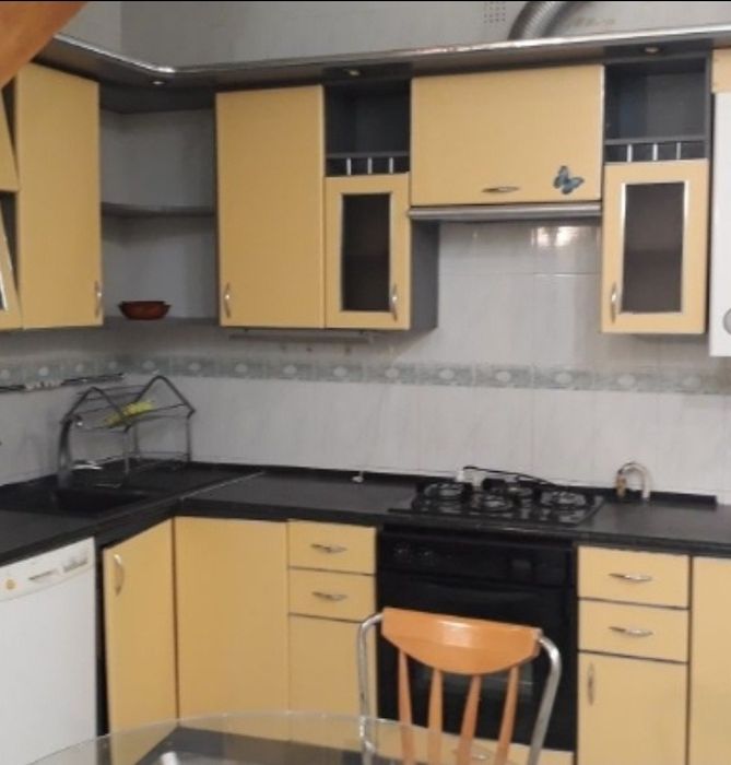 Сдам дом Толбухина/Мега дом 4 к  ,генератор,зарядка для электро авто!