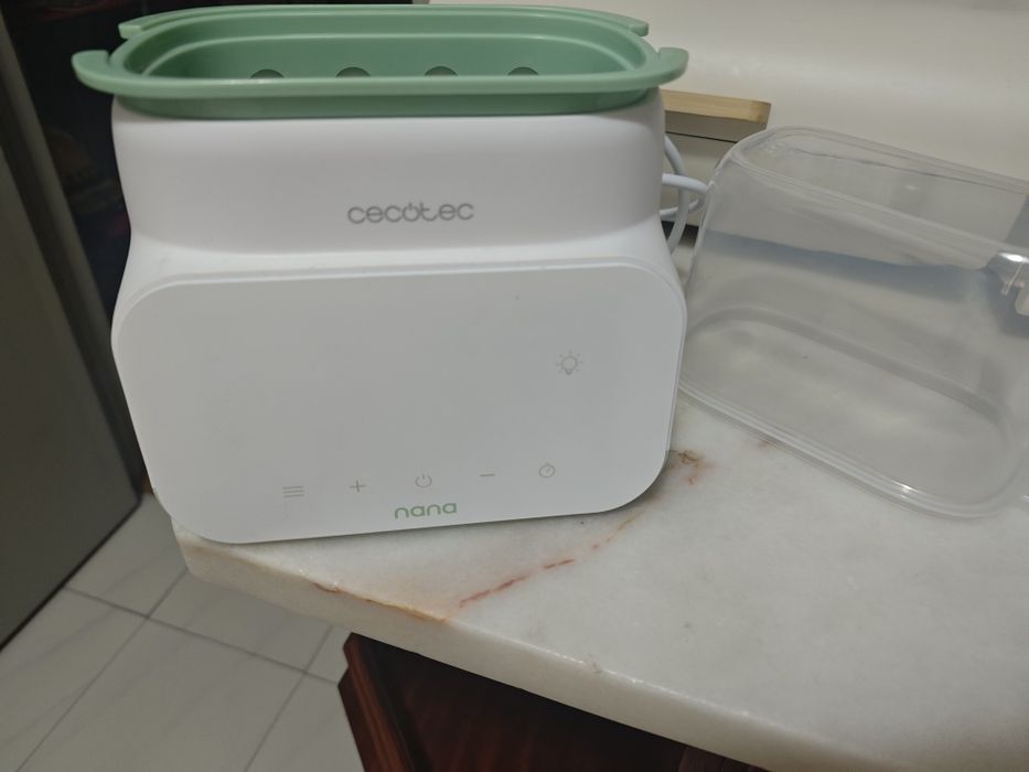 Aquecedor de biberões cecotec