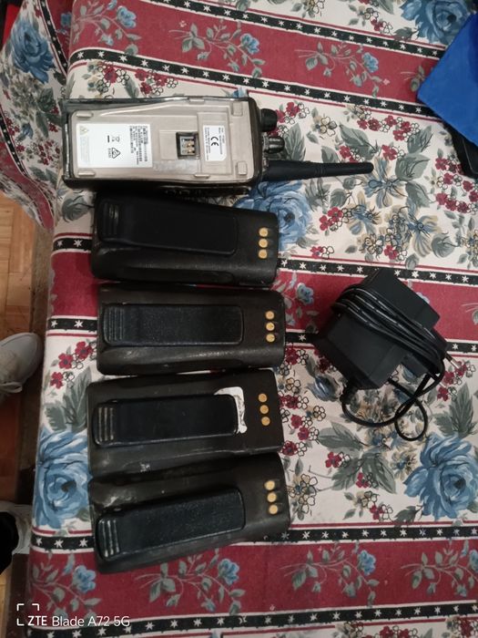 Walkie talkie como novos Motorola